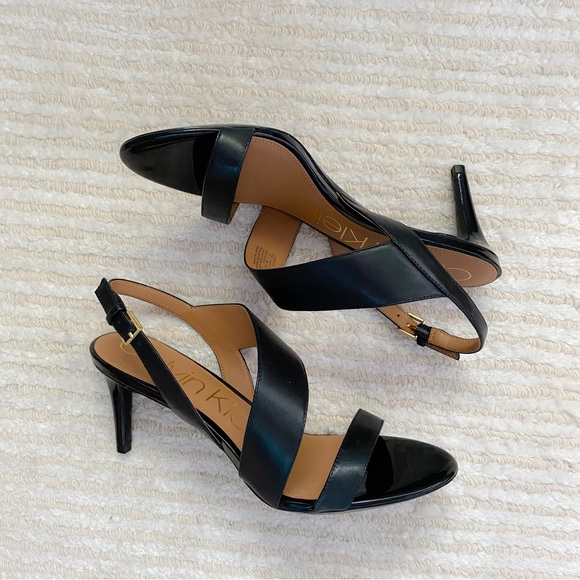 NWT Calvin Klein Lancy Nappa black heeled dress sandals - Picture 10 of 14